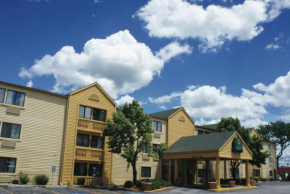  La Quinta Inn by Wyndham Kansas City North  Канзас-Сити